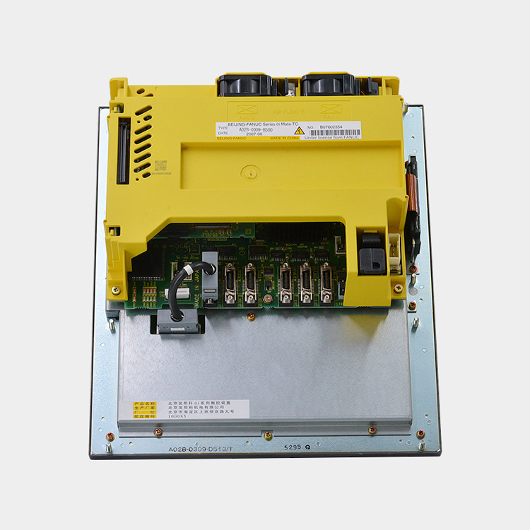 2021 China New Design Fanuc Battery - Japan original fanuc series 0i-TC CNC machinary controller A02B-0309-B520 – Weite detail pictures